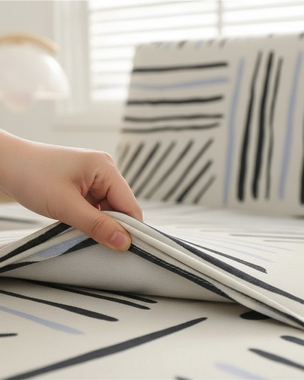 Housse de clic clac motifs abstraits noirs jupe – Protection canapé convertible – Photo Variation 5